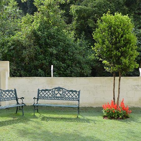 Serenity Manor Кунур Экстерьер фото